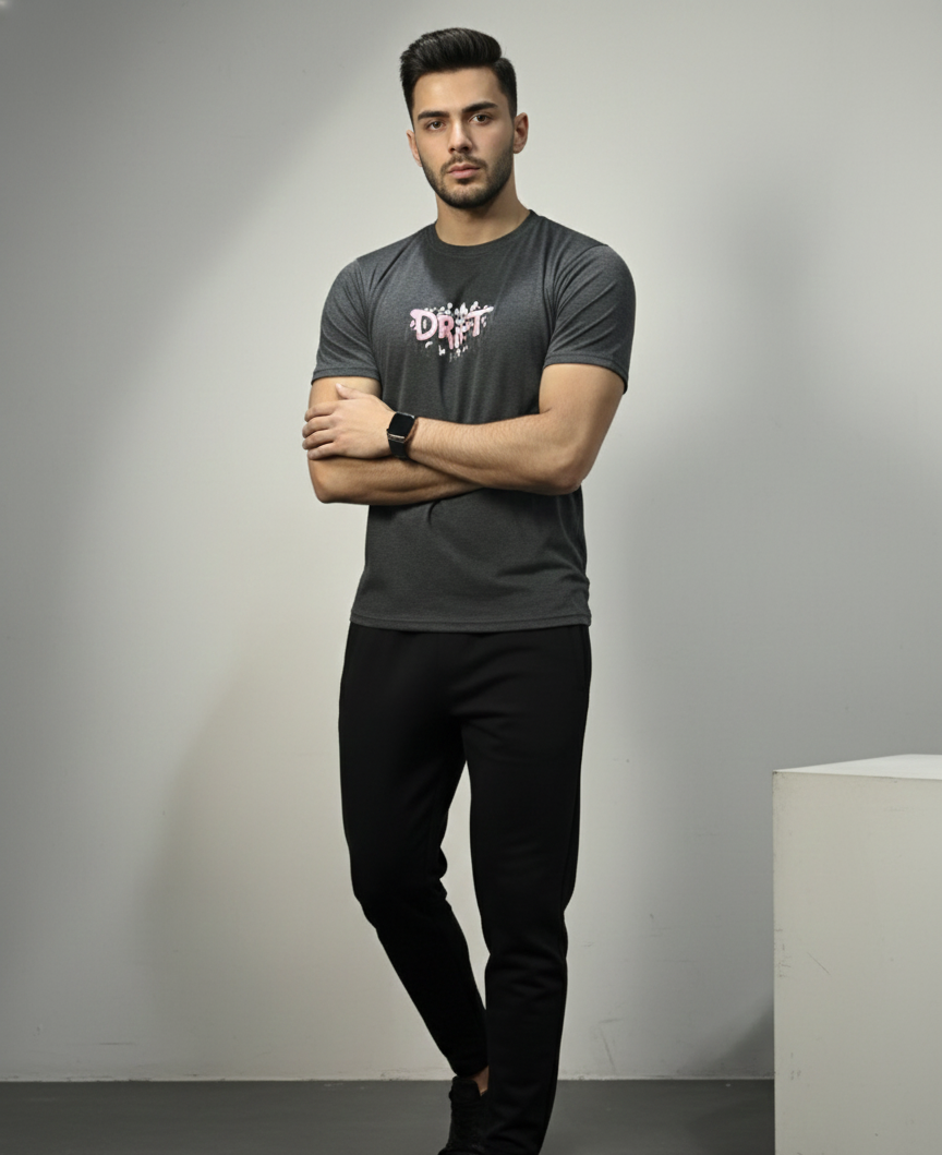 Basic Charcoal STRIVE Tee